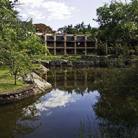 The Kingdom At Victoria Falls Exterior photo